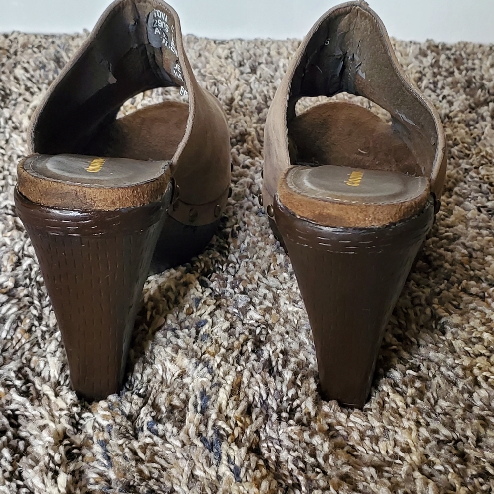 Cloudwalker Faux Suede Platform Comfortable Slides Sz 10W - Picture 5 of 6